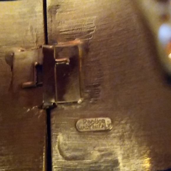 Beautiful replica bracelet - Picture 3 of 3